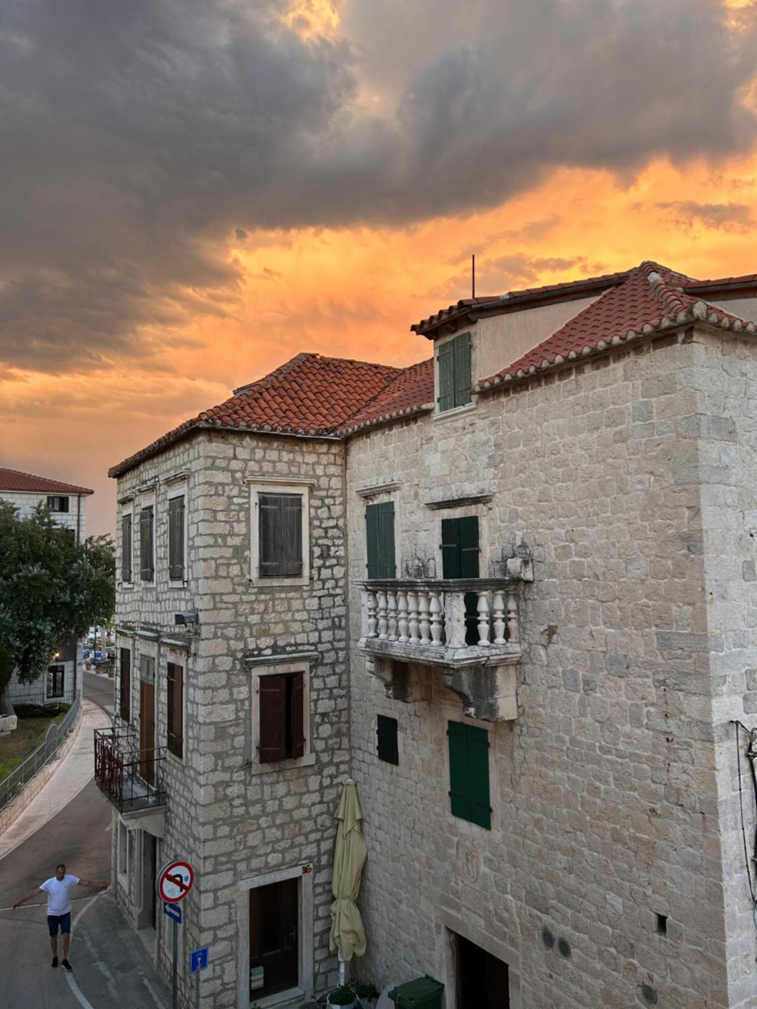 Portside Apartment Kastela Exterior photo